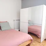 Appartement Au Pied De La Gare Et Centre - 2 - Spacieux *